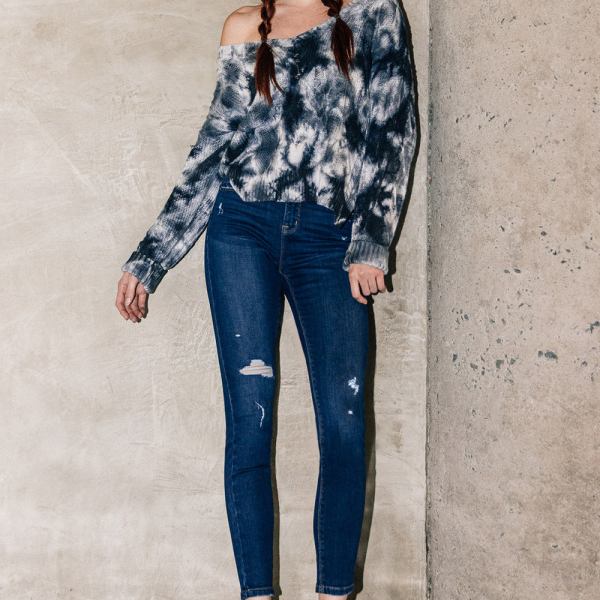 Destructed Ankle Skinny Jeans