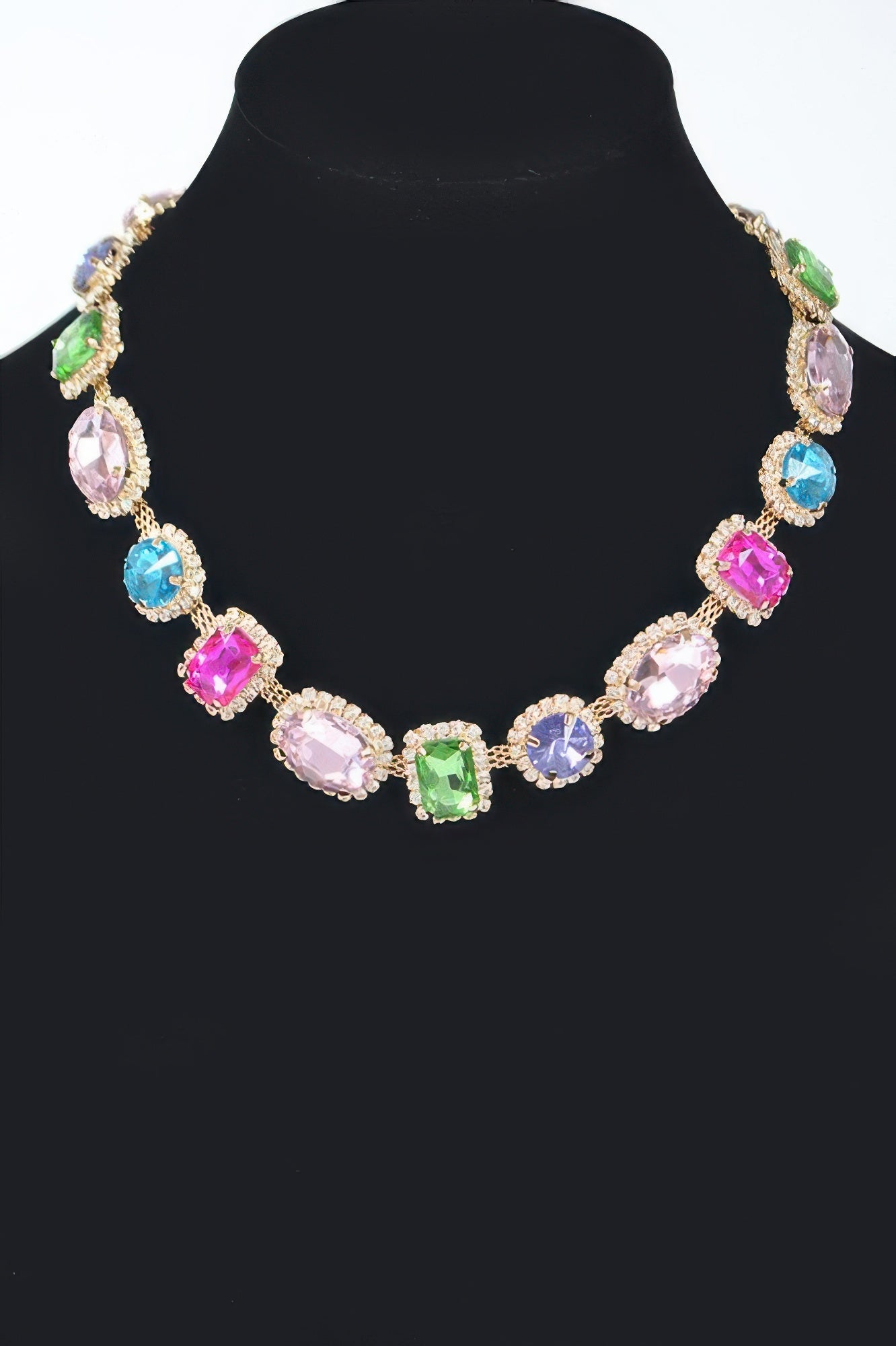 Women's Necklace EAST VILLAGE New Collection Prรชt-ร -Porter BYMANYC ยฎ New York