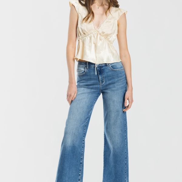 High Rise Crop Wide Leg Jeans