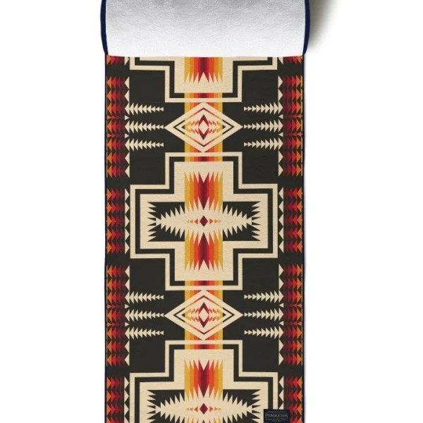 hardingblacktowel2.jpg