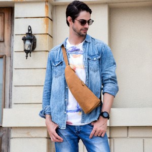 European And American Retro Men's Chest Bag Crazy Horseskin - Image 1